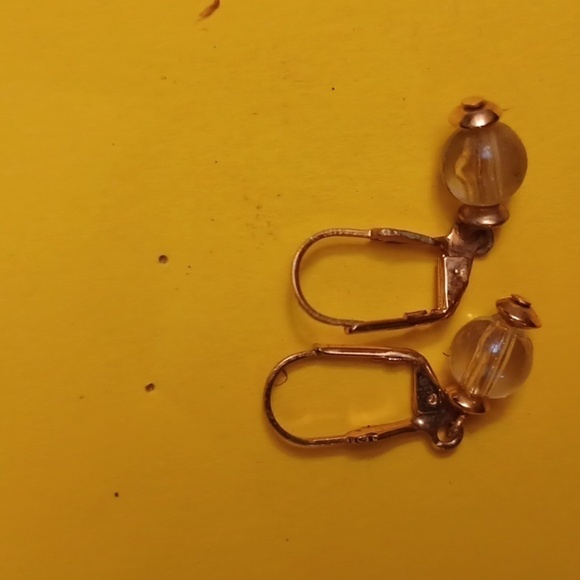 ❤️3/$10❤️ Vintage Dangling Clear Beaded Earrings - Picture 2 of 2